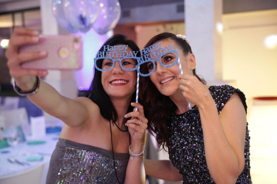 photo booth glitter party